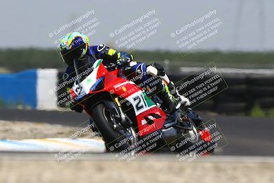 media/Jul-12-2025-Pacific Track Time (Sat) [[beecba6d8c]]/Group B/Turn 1 (1230pm)/